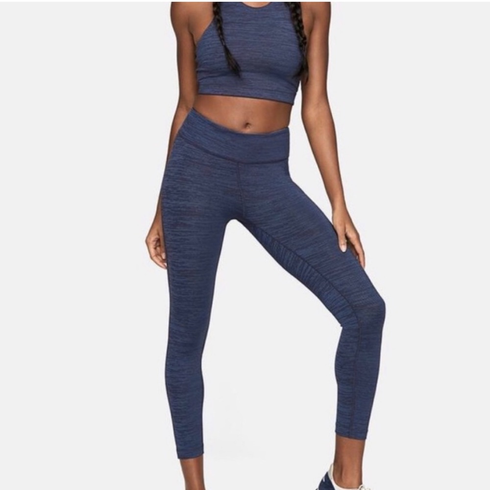 GUC $88 Outdoor Voices Tech Sweat Dark Blue Medium 7/8 Workout Hiking Leggings